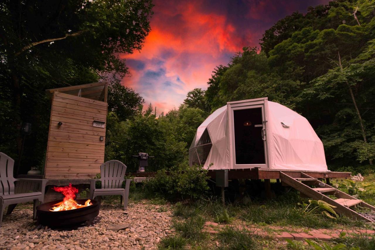 Solace Glamping 2 Sevierville Buitenkant foto